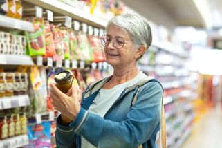 Podlý trik supermarketů na seniory: Až si toho všimnete, puknete vzteky - Techsvět